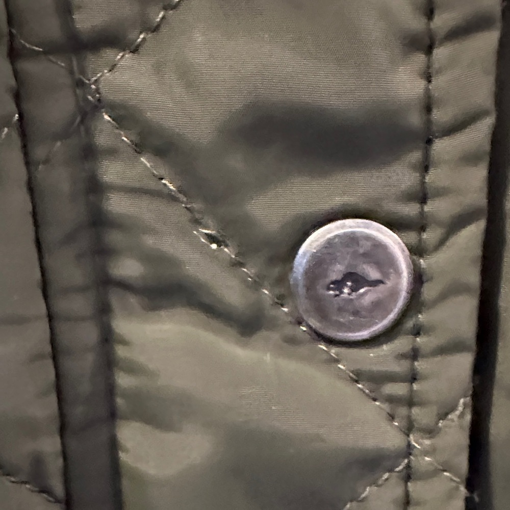 ROOTS Y2K Women’s Minimalist Olive Quilted Coat with Sleeve Patch Sz Lg - Picture 6 of 17